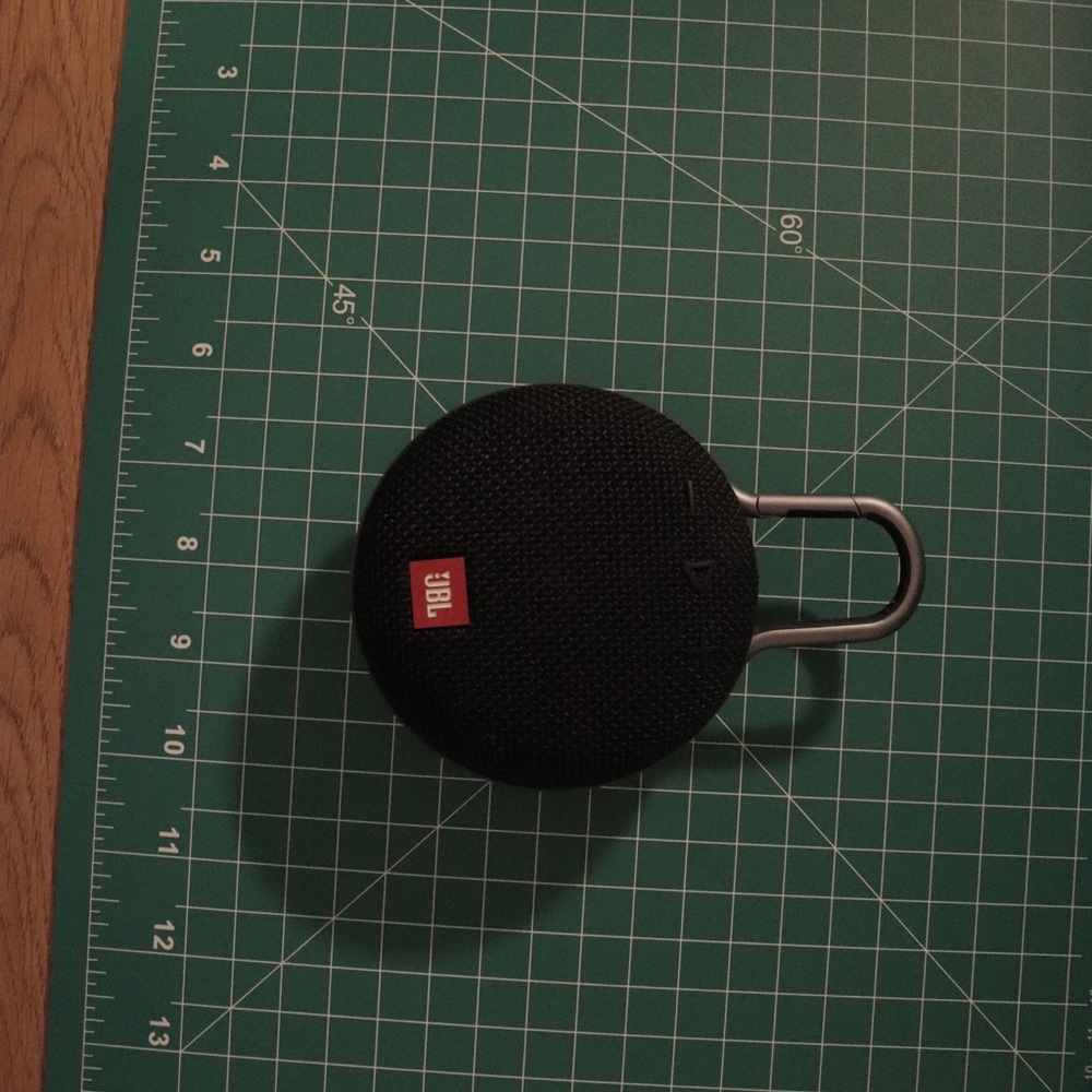 JBL Flip 4